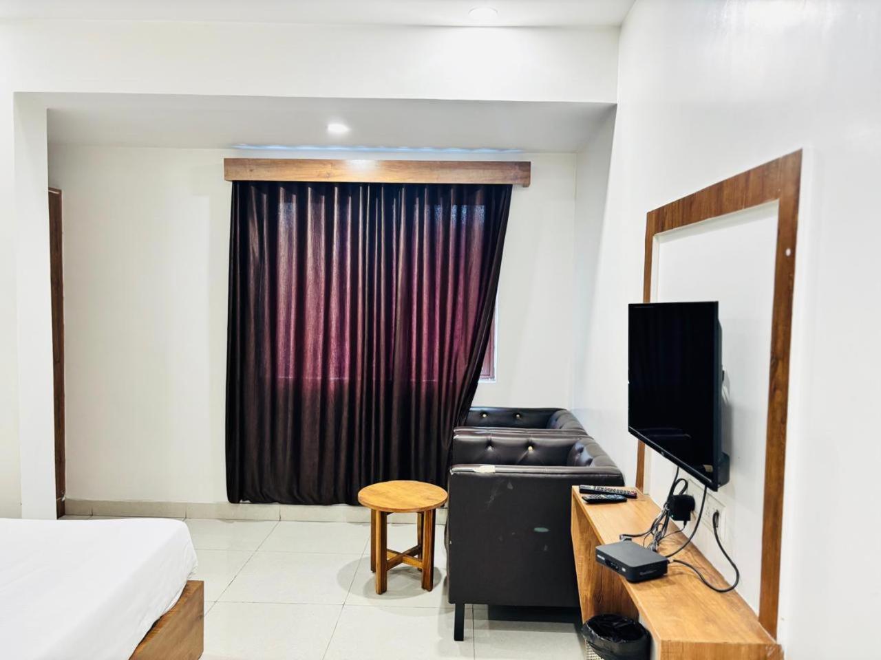 Hotel Bg Inn Bangalore Ngoại thất bức ảnh